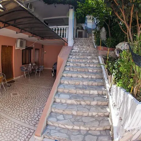 Sandra Appartement Budva