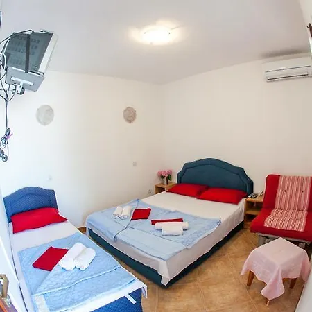 Sandra Appartement Budva